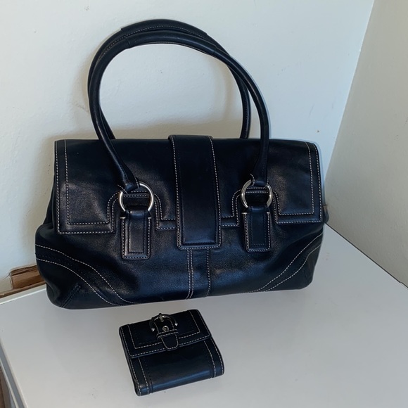 Coach purse handbag black 13"×10" with wallet - Picture 15 of 16